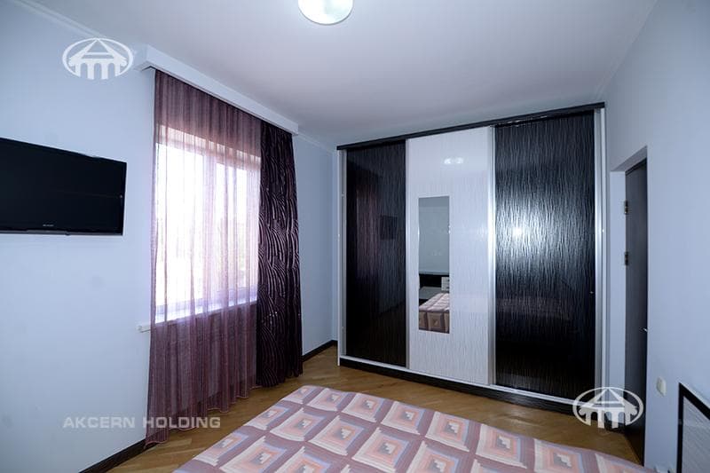 Особняк · 6 комн. · 393 м² · с. Мугни