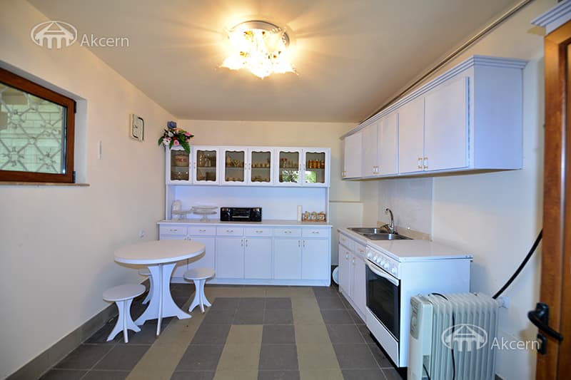 Mansion · 4 rooms · 200 m² · Dzoraghbyur