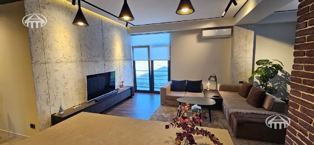 Apartment · 3 rooms · 82 m² · Arabkir