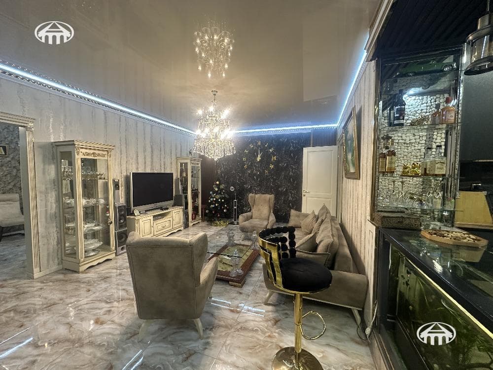 Apartment · 4 rooms · 101 m² · Kanaker-Zeytun