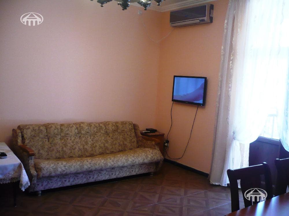 Apartment · 1 rooms · 48 m² · Kentron
