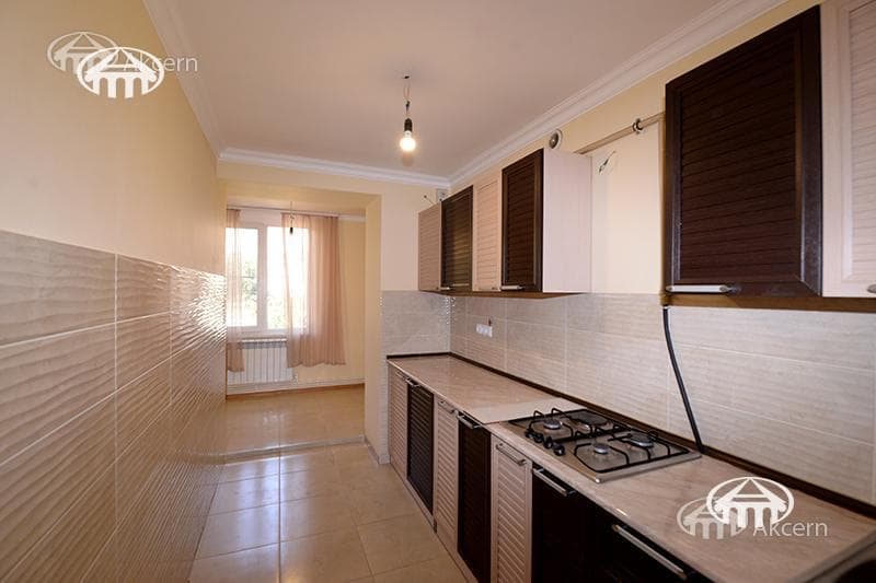 Apartment · 3 rooms · 75 m² · Avan