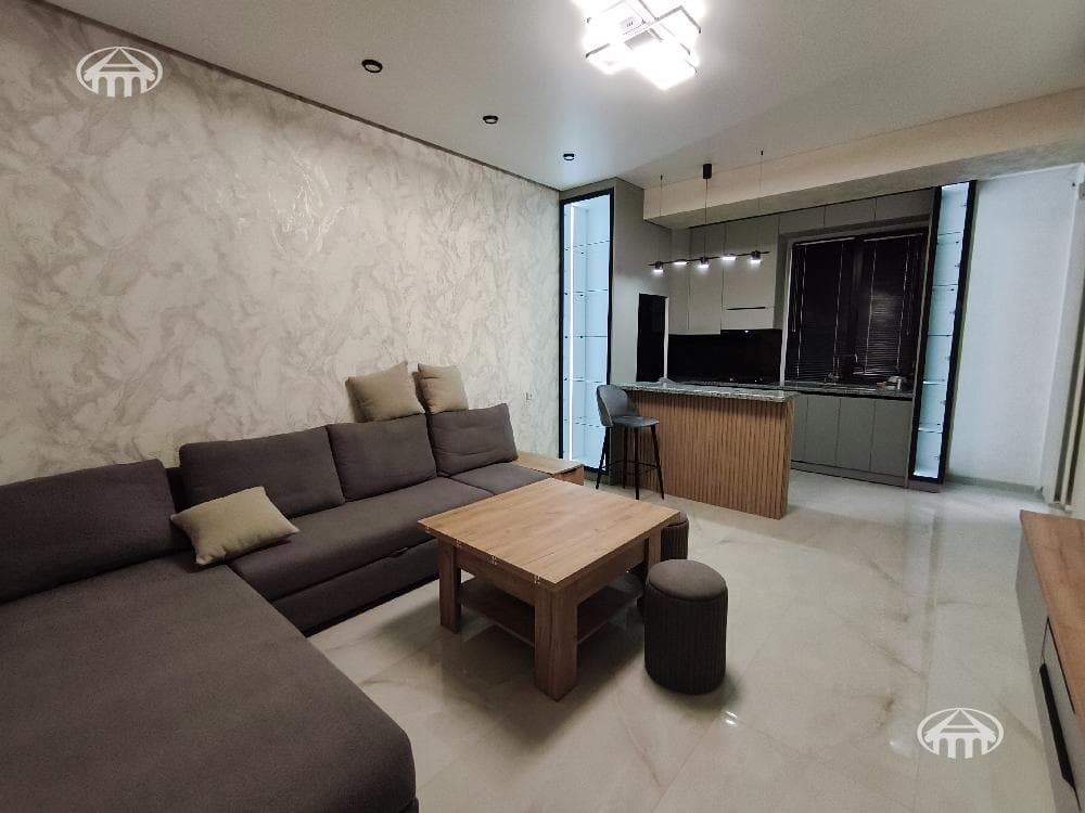 Квартира · 2 комн. · 57 м² · Арабкир