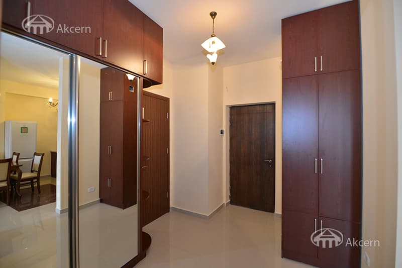 Квартира · 2 комн. · 68 м² · Кентрон