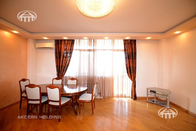 Квартира · 3 комн. · 134 м² · Кентрон
