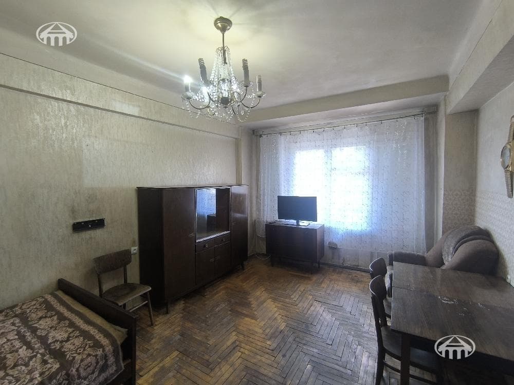 Apartment · 1 rooms · 40 m² · Kentron