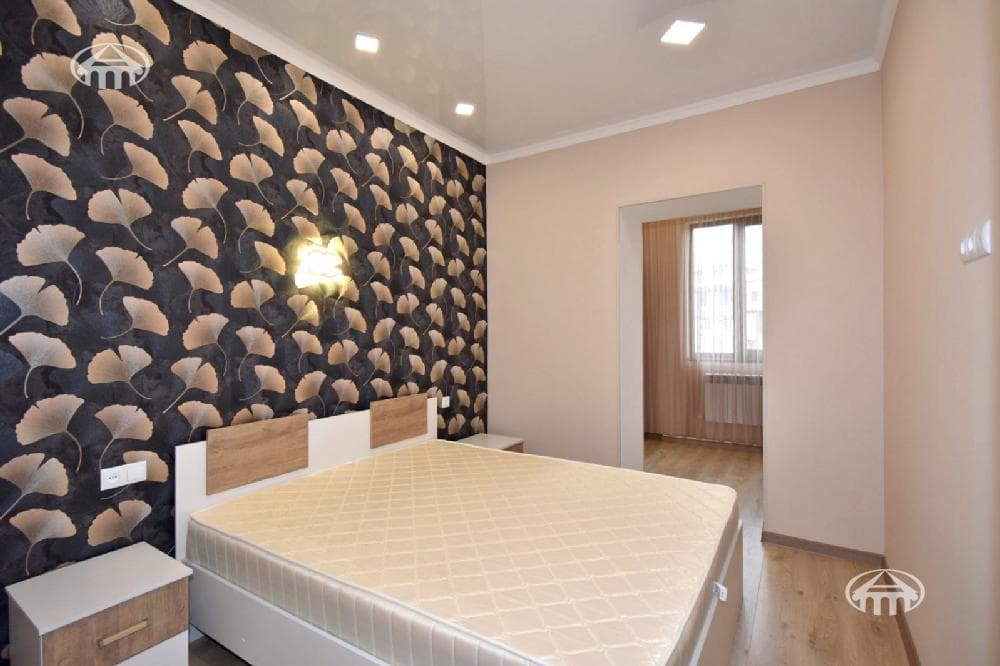Квартира · 2 комн. · 75 м² · Арабкир