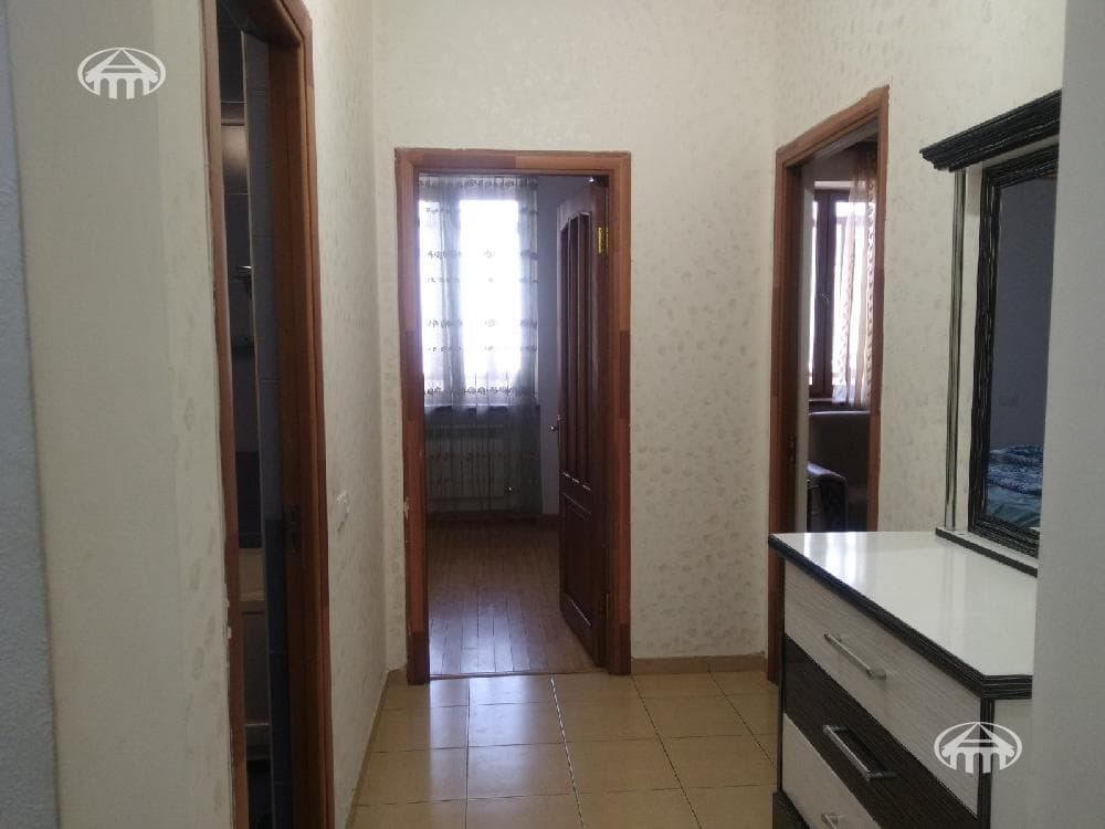 Квартира · 2 комн. · 54 м² · Кентрон