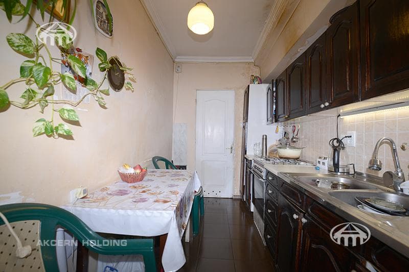 Квартира · 2 комн. · 61 м² · Кентрон