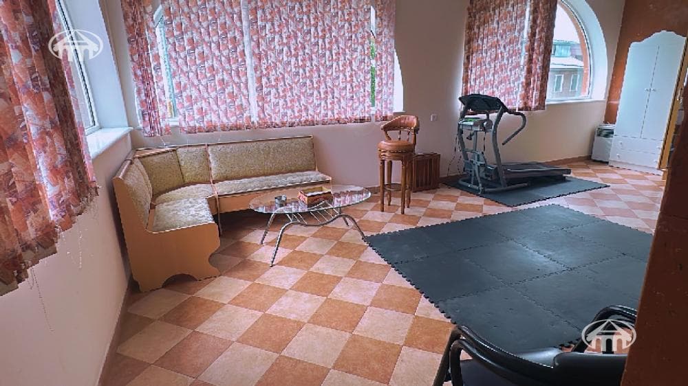 Особняк · 8 комн. · 448 м² · Канакер-Зейтун