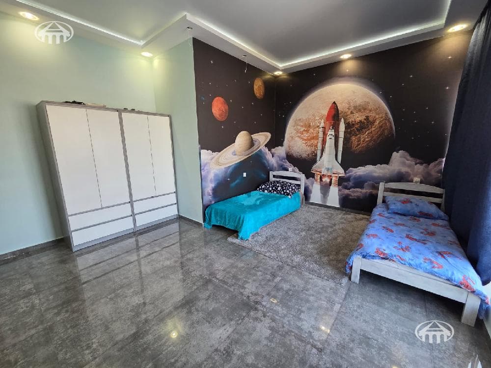 Особняк · 5 комн. · 300 м² · с. Ариндж