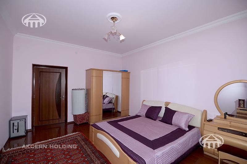 Mansion · 8 rooms · 607.5 m² · Qasax