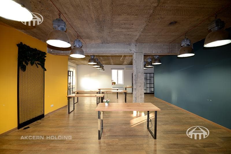 Office · 660 m² · Kentron