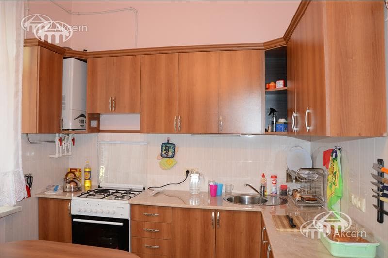 Բնակարան · 2 սեն. · 56 մ² · Կենտրոն