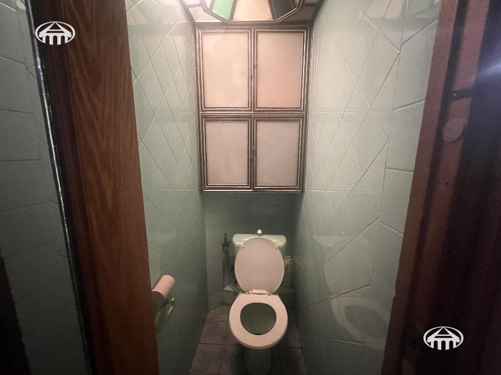 Apartment · 2 rooms · 61 m² · Kentron