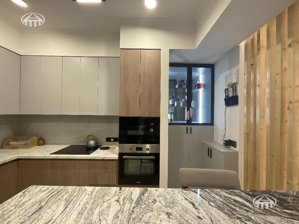 Apartment · 3 rooms · 106 m² · Ajapnyak