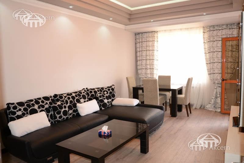 Apartment · 2 rooms · 53 m² · Kentron