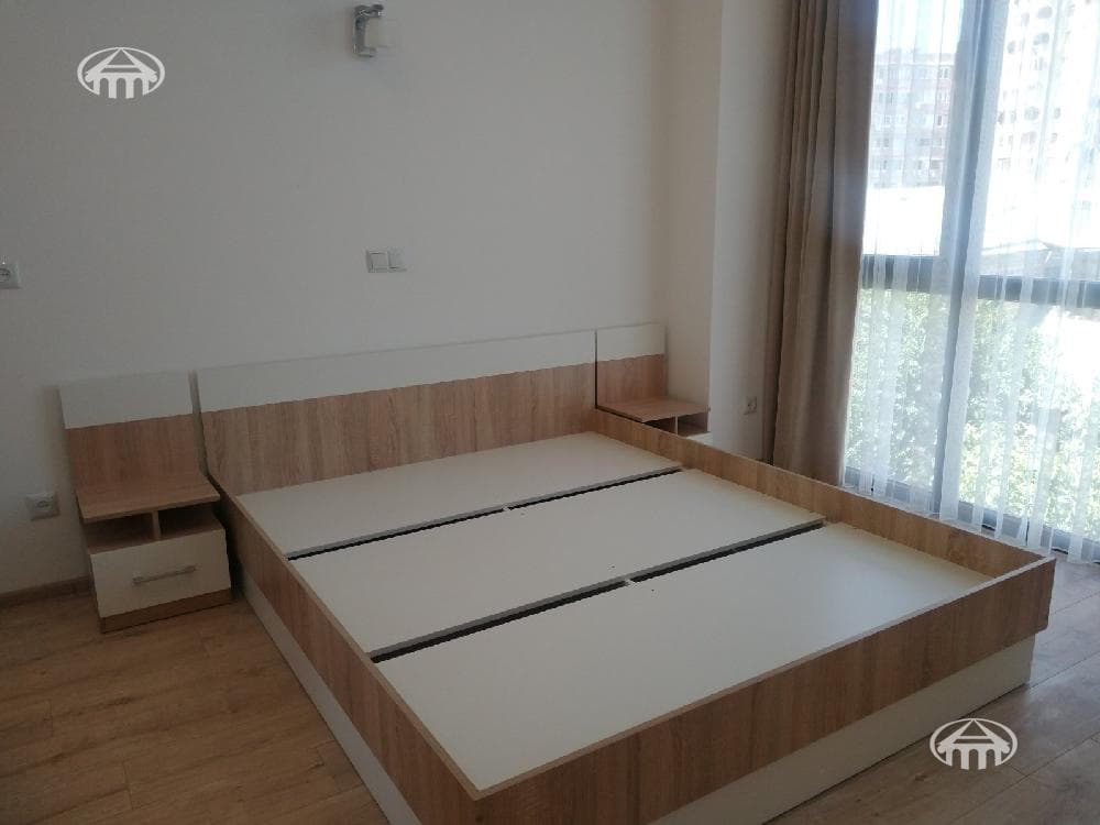 Квартира · 2 комн. · 57 м² · Арабкир