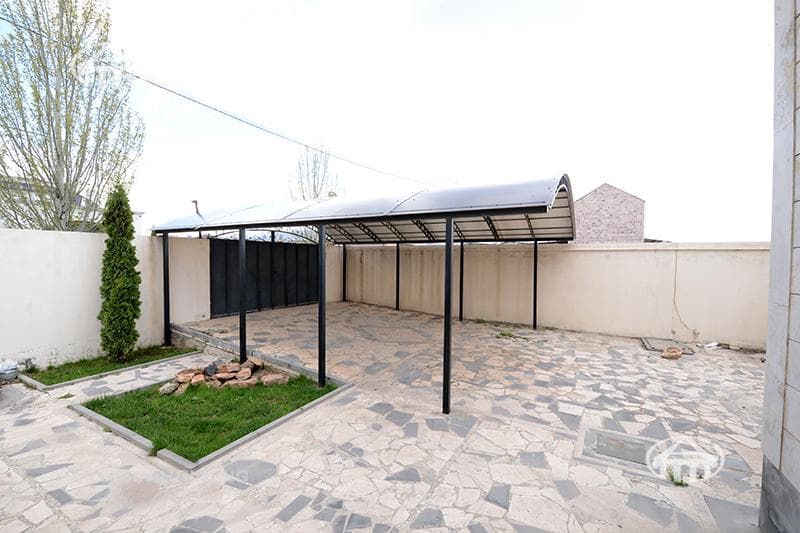 Mansion · 6 rooms · 415 m² · Nor Nork