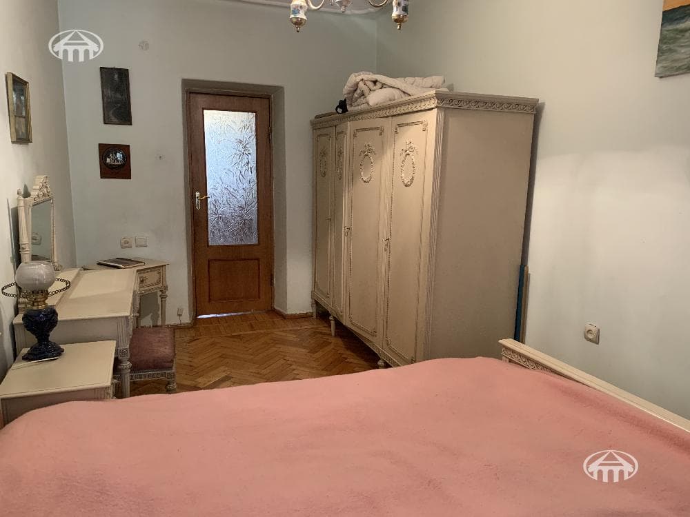 Квартира · 3 комн. · 74 м² · Кентрон