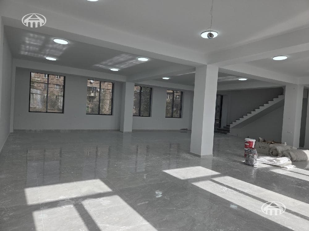Խանութ · 916 մ² · Աջափնյակ