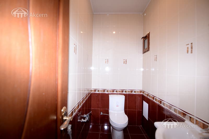 Բնակարան · 4 սեն. · 164 մ² · Քանաքեռ-Զեյթուն