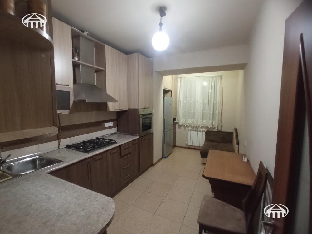 Apartment · 2 rooms · 56 m² · Kentron