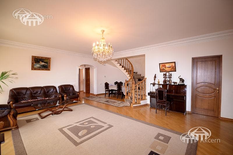 Особняк · 362 м² · Малатия-Себастия