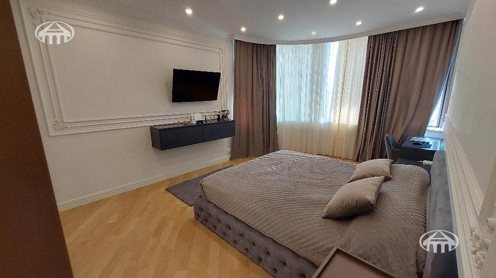 Mansion · 5 rooms · 600 m² · Davtashen