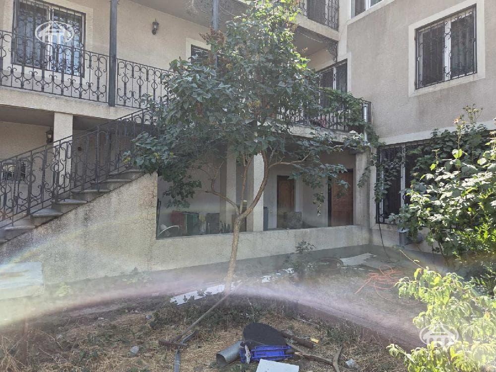 Առանձնատուն · 7 սեն. · 439 մ² · Ավան