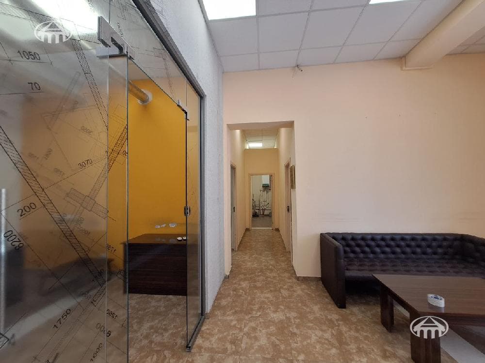 Office · 196 m² · Ajapnyak