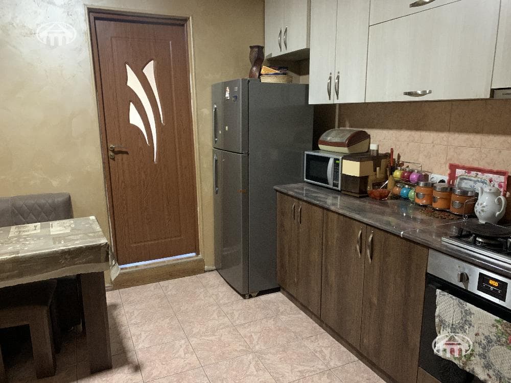 House · 84 m² · Erebuni