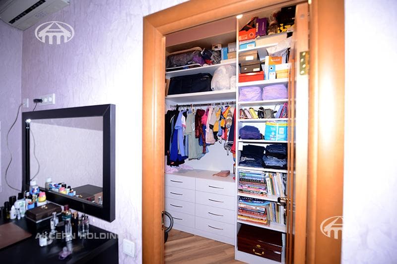 Квартира · 3 комн. · 100 м² · Арабкир