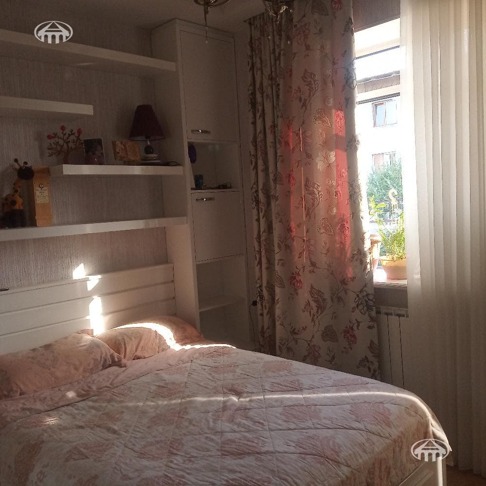 Особняк · 5 комн. · 444 м² · Канакер-Зейтун