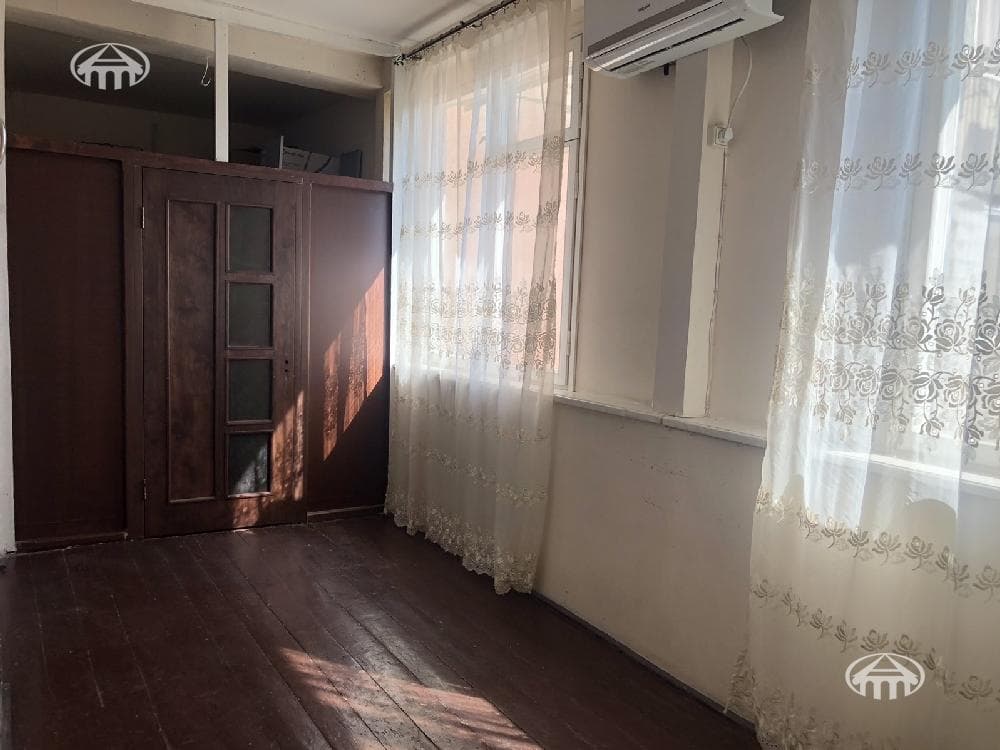 Квартира · 3 комн. · 74 м² · Арабкир