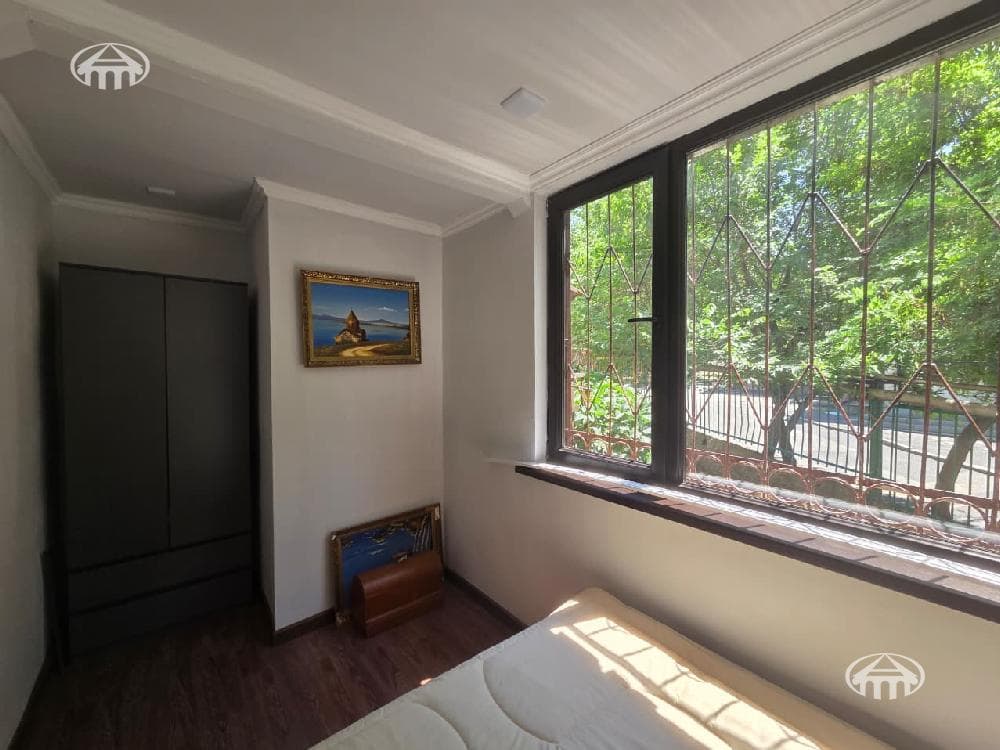 Apartment · 2 rooms · 35 m² · Kanaker-Zeytun