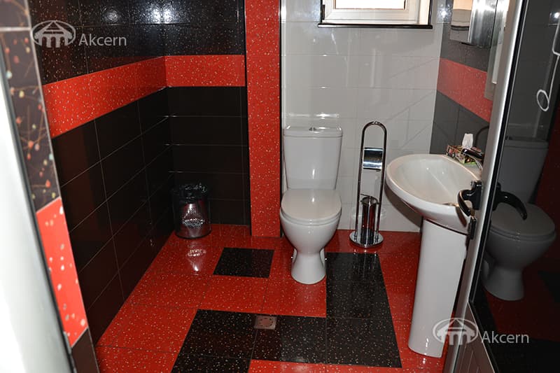 Ресторан · 778 м² · Давташен