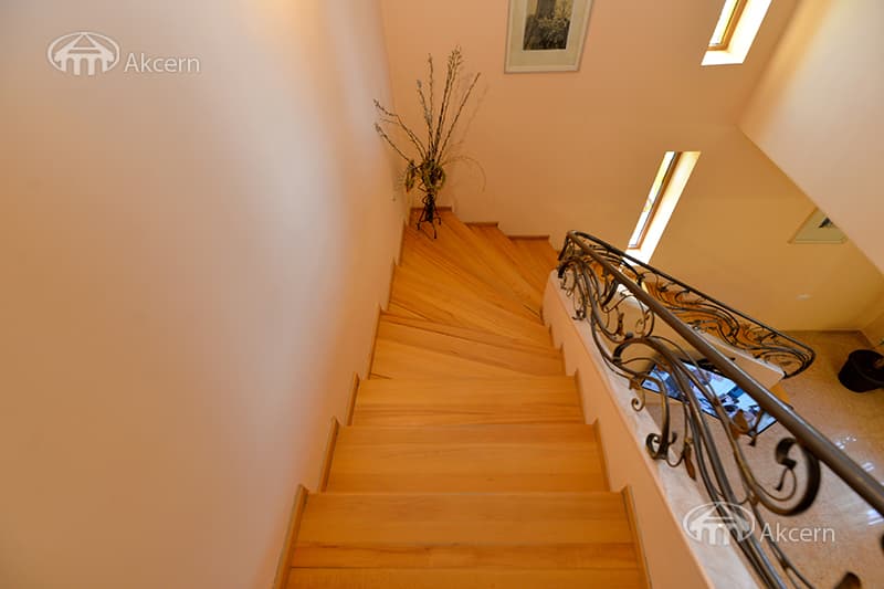 Особняк · 5 комн. · 282 м² · Кентрон