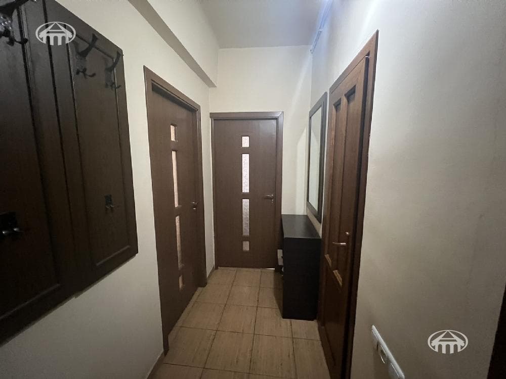 Apartment · 1 rooms · 43 m² · Kentron