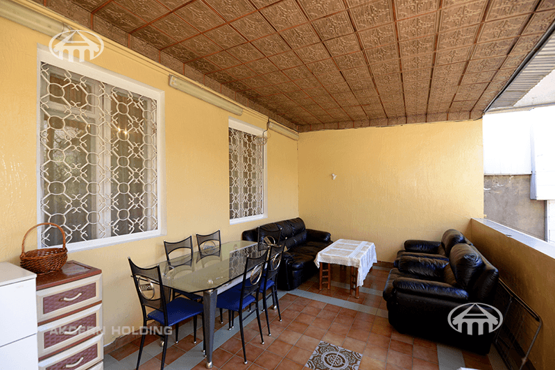 House · 3 rooms · 131 m² · Arabkir