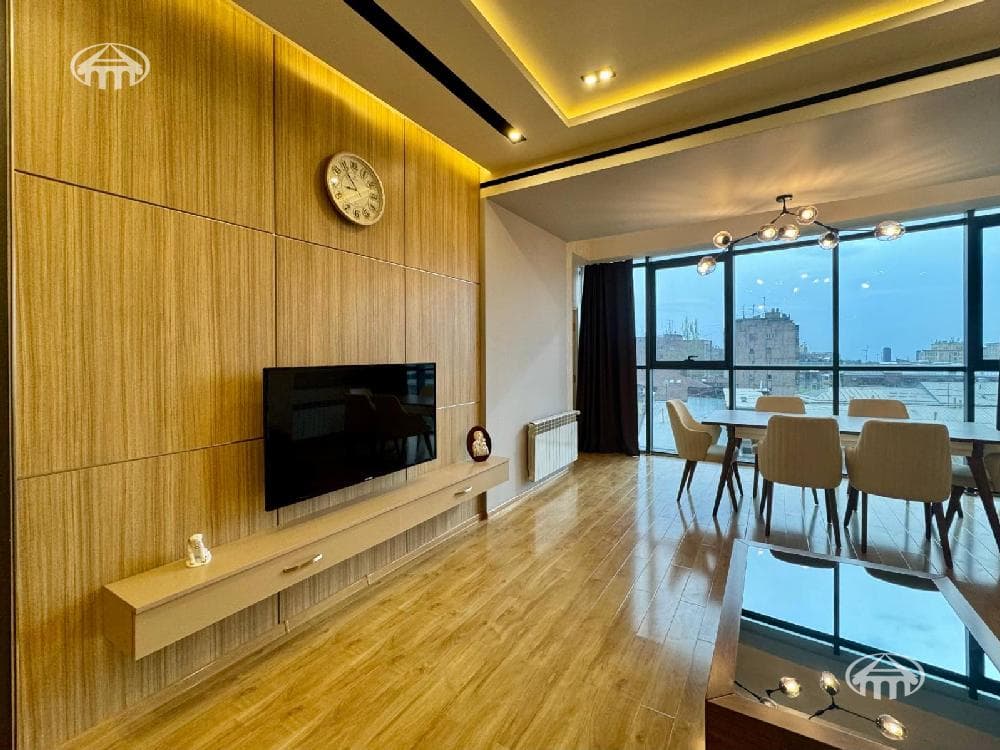 Квартира · 3 комн. · 98 м² · Кентрон