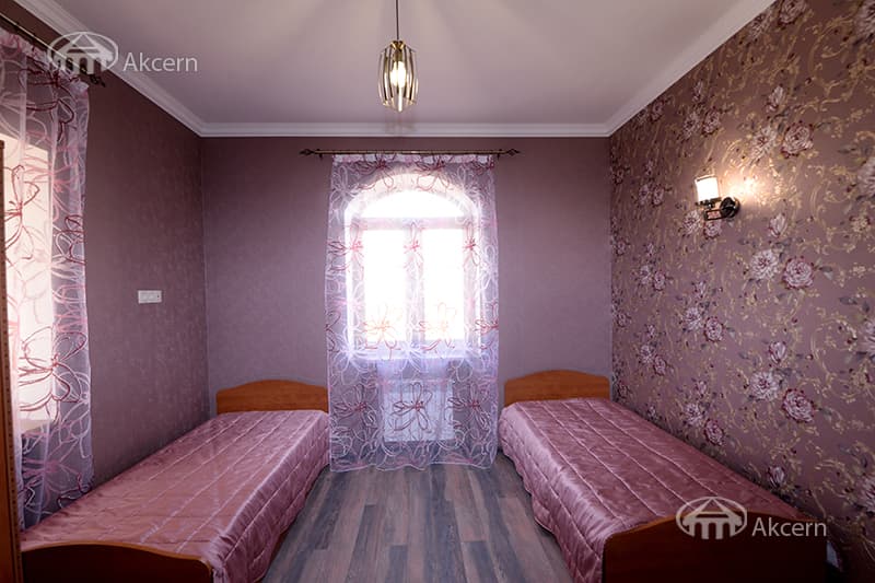 Mansion · 3 rooms · 250 m² · Djrvej