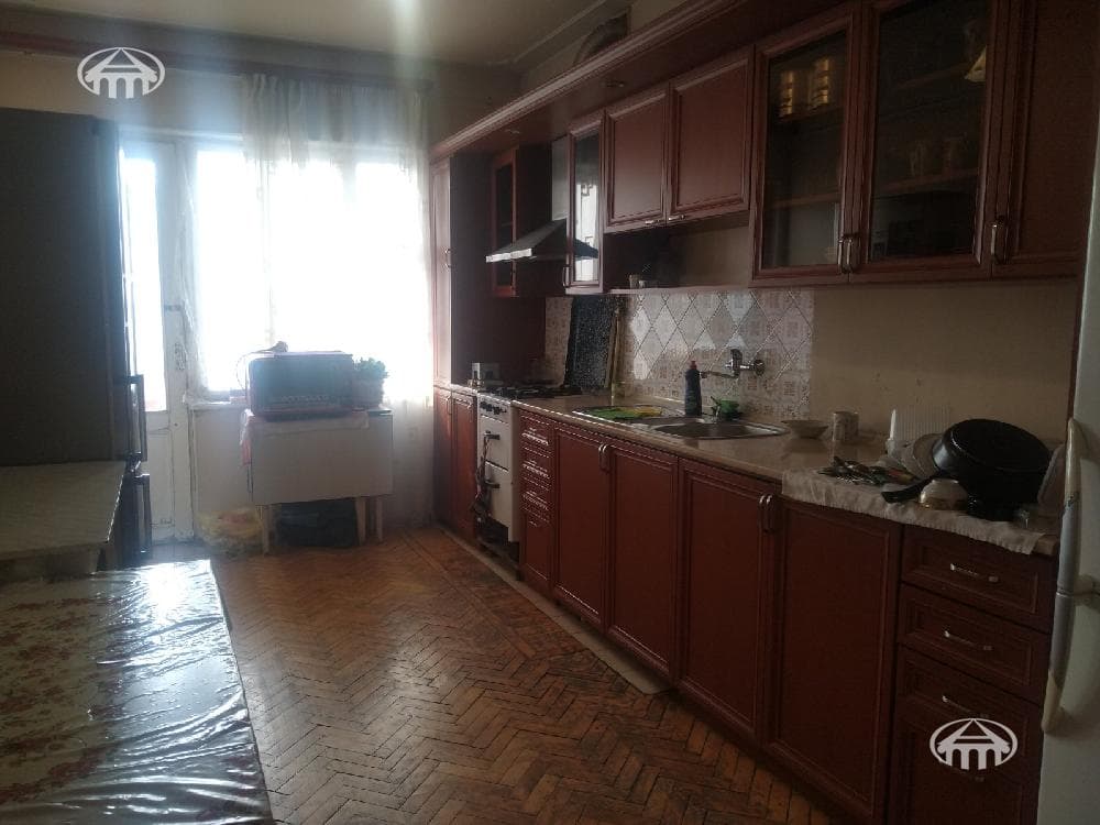 Apartment · 3 rooms · 99 m² · Arabkir
