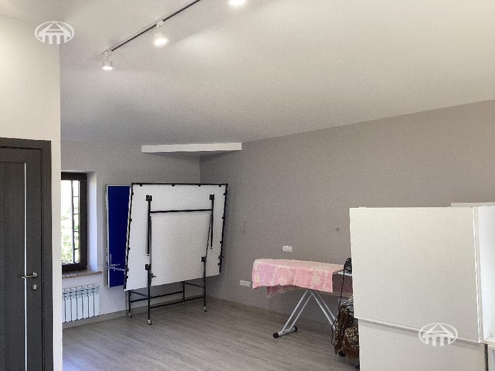 House · 7 rooms · 336 m² · Nork-Marash