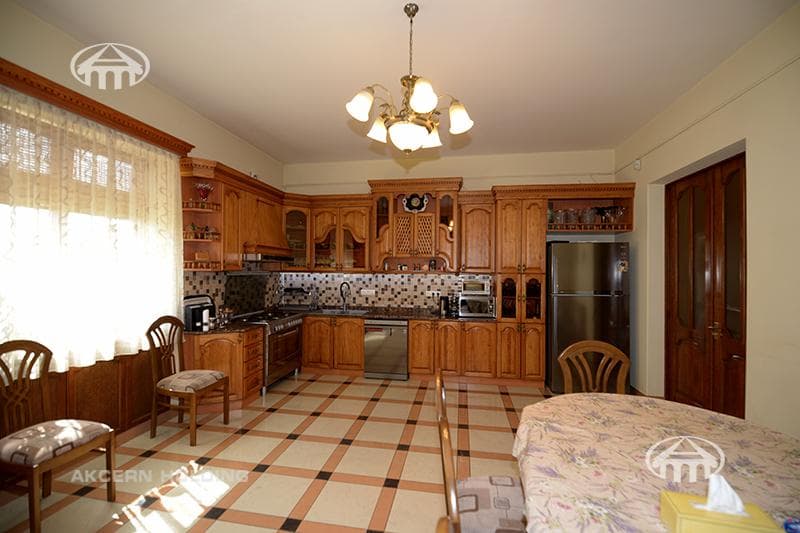 Особняк · 6 комн. · 586 м² · Норк-Мараш