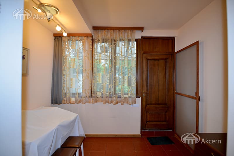 Квартира · 2 комн. · 72 м² · Арабкир
