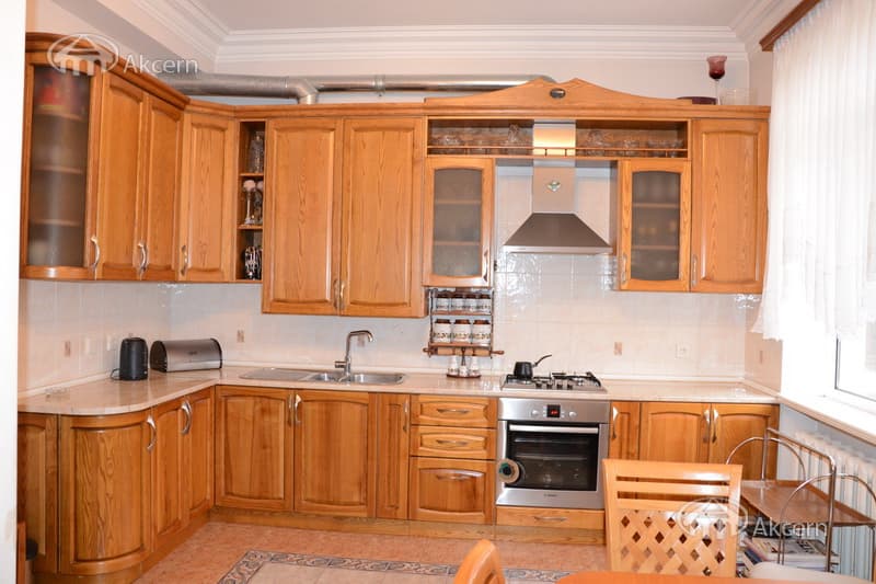 Дом · 250 м² · Ереван