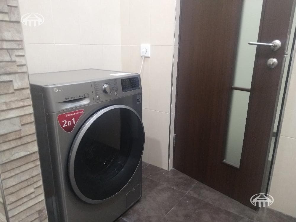 Квартира · 3 комн. · 97 м² · Кентрон