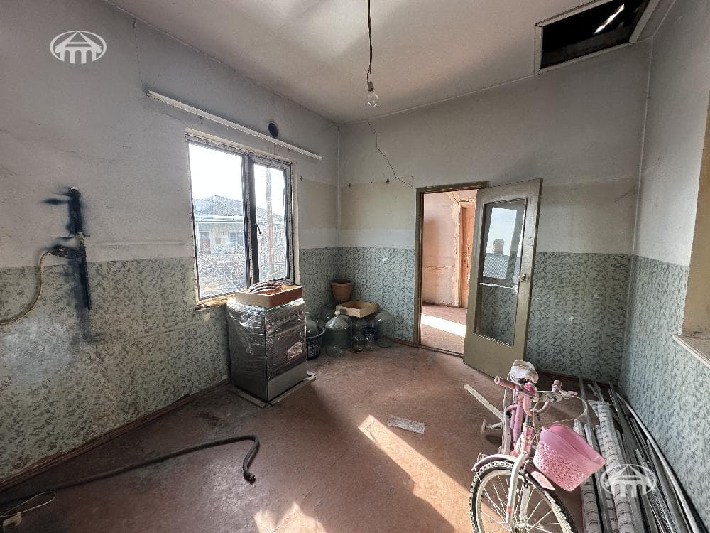 Дом · 6 комн. · 280 м² · Ариндж
