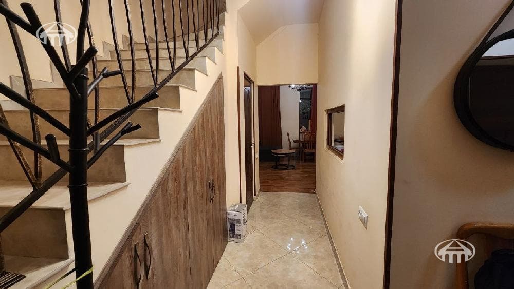 Townhouse · 4 rooms · 132 m² · Ajapnyak